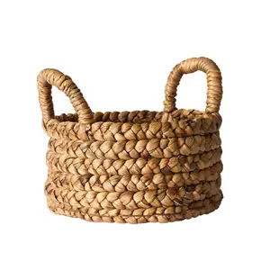 Cylindrisk kurv med to håndtag, vævet struktur og naturligt udseende, fra Muubs - Petite - Kurv.